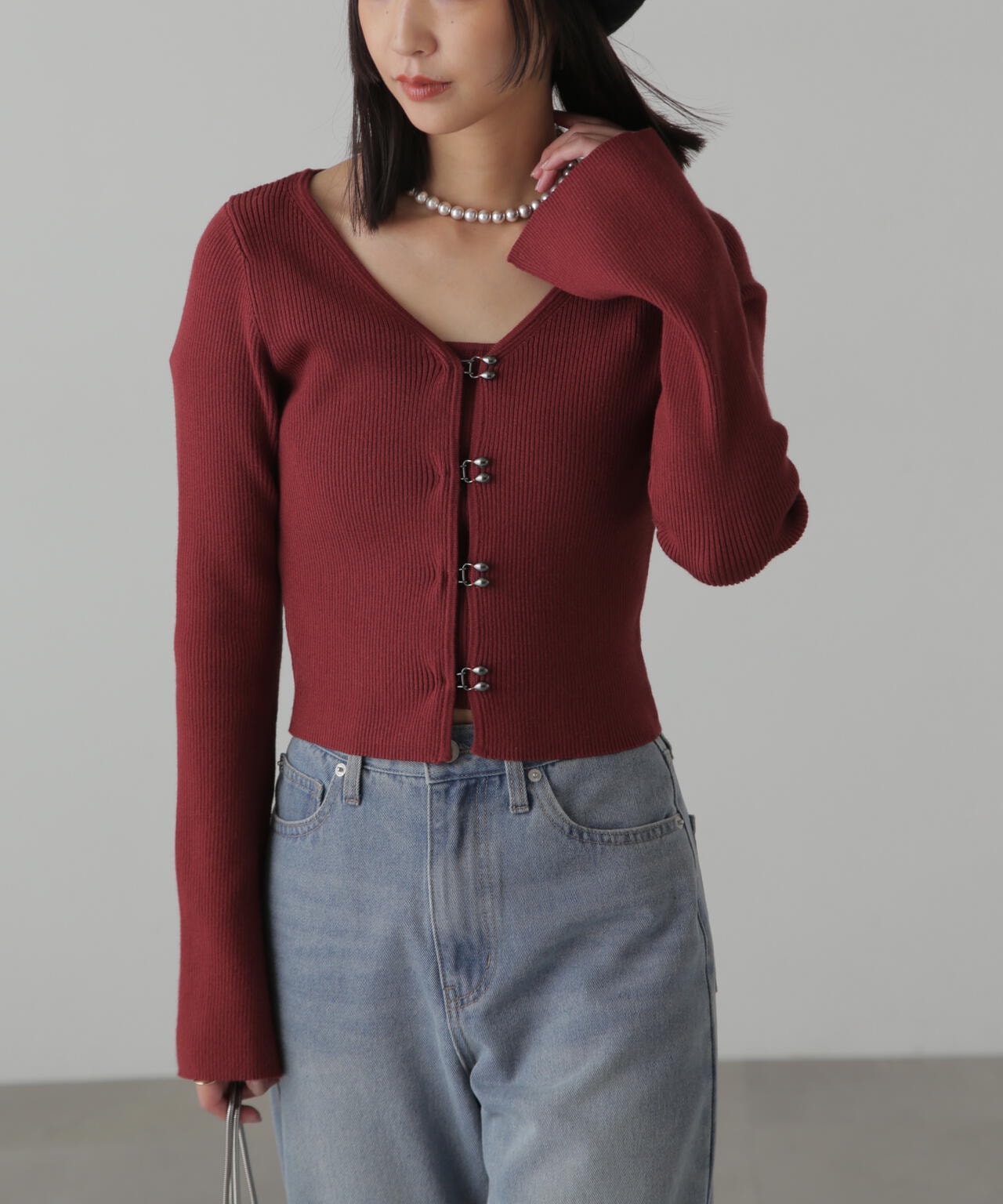 bb564a60-f387-5489-a8bc-b32f6367c5cf_Image