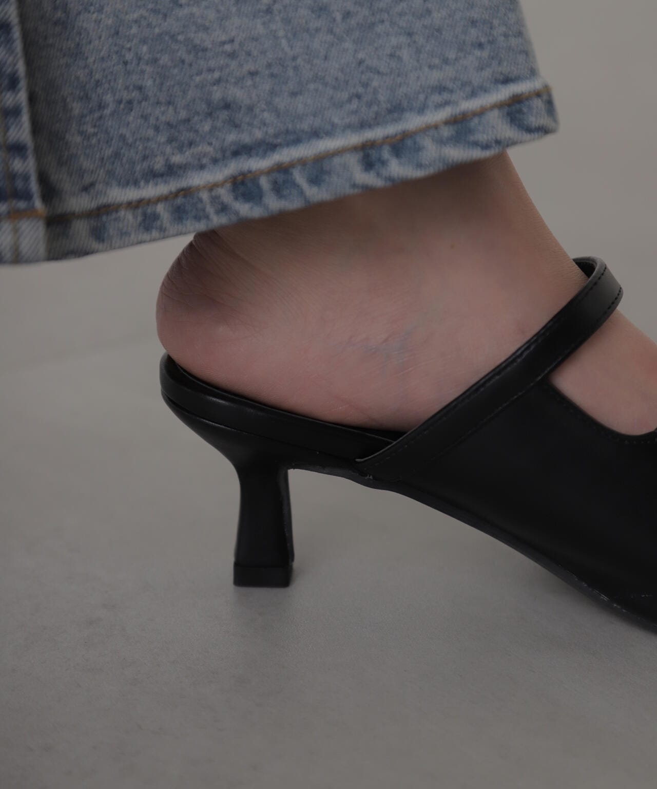 db35104e-06d5-56e0-9597-6b741b8eafb1_Image