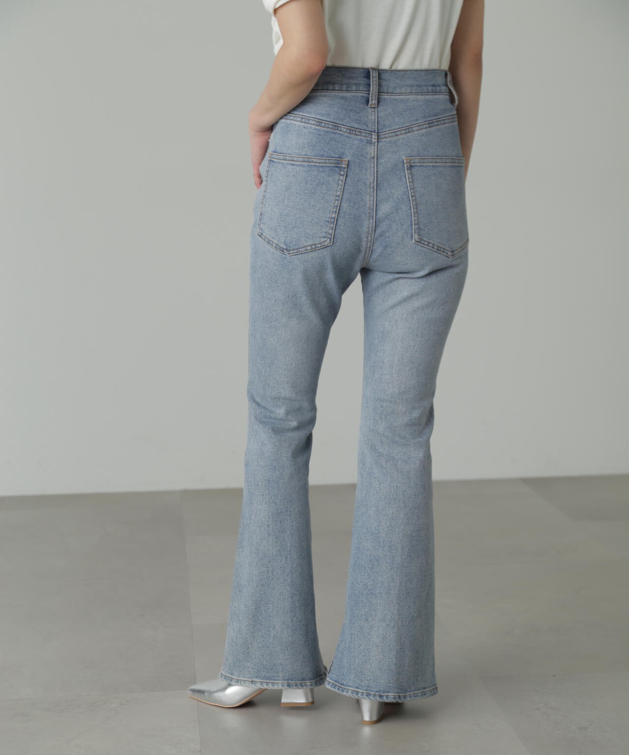 4cefac2b-c48a-5796-8569-0f8dfec6031f_Image