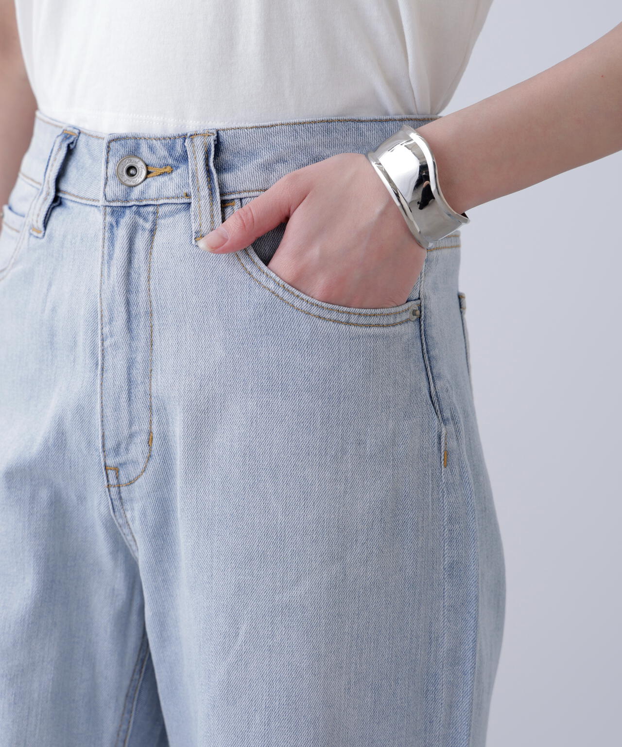 4236bf16-667a-5ef9-8c86-58466343d8d5_Image