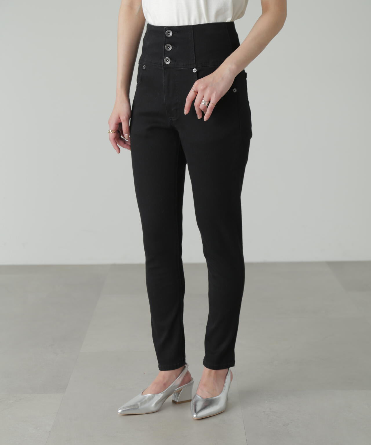 c38f7955-6e86-5440-8c69-8992180d793a_Image