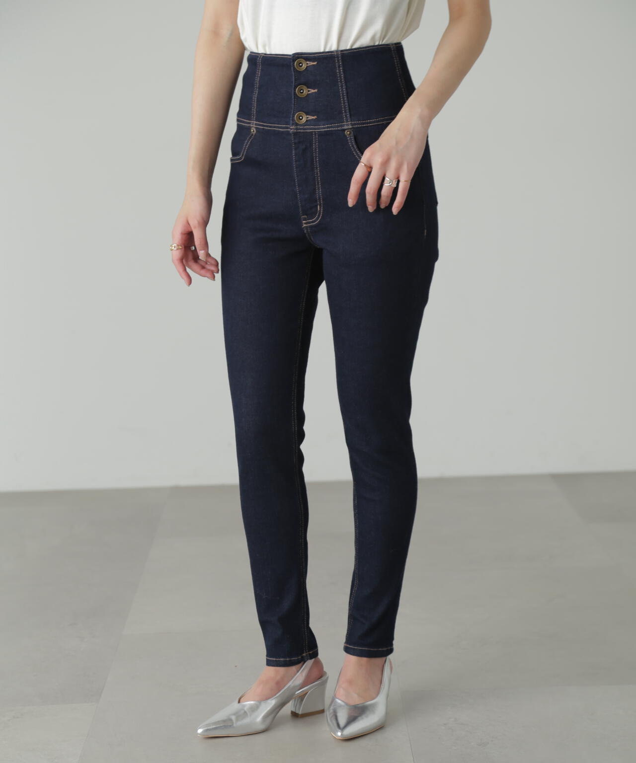 536eff70-baad-533c-8970-4631d916562a_Image