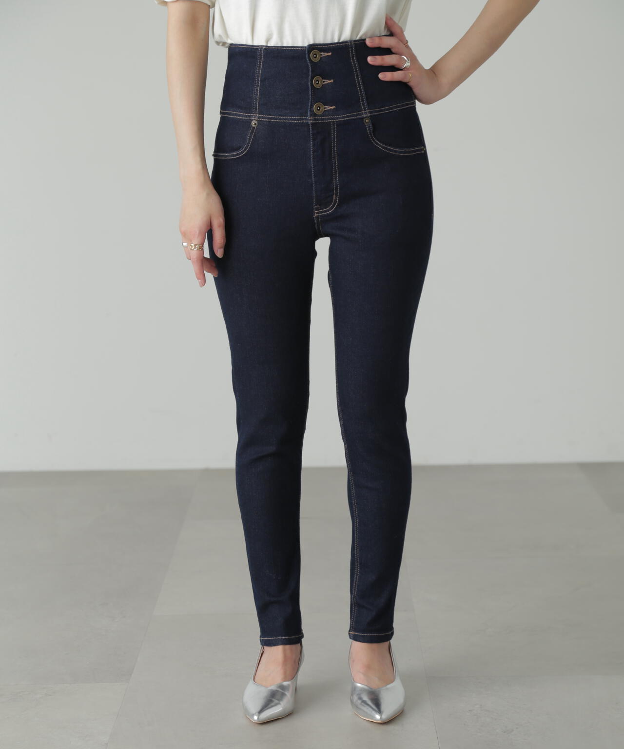 ee627422-a9b8-5e22-8493-339f4cbfbf22_Image