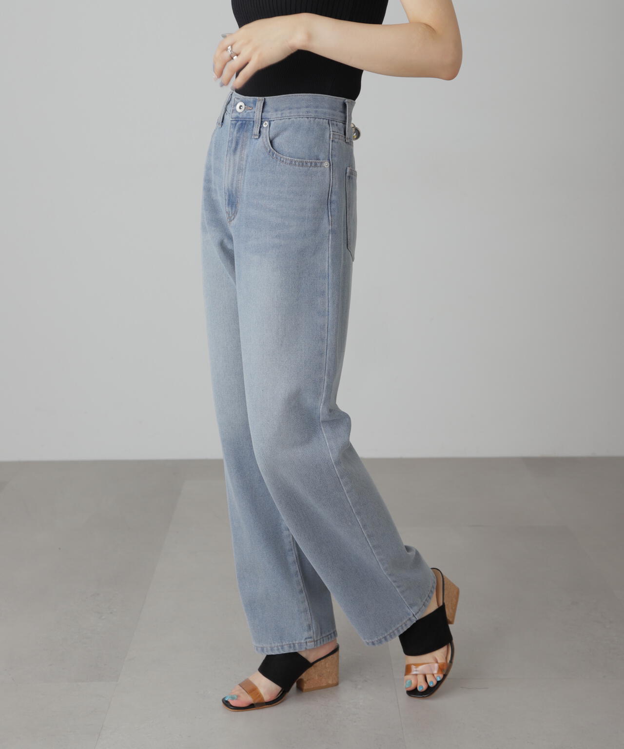 62dd073a-3fa7-58d6-9de3-e527cbee367c_Image