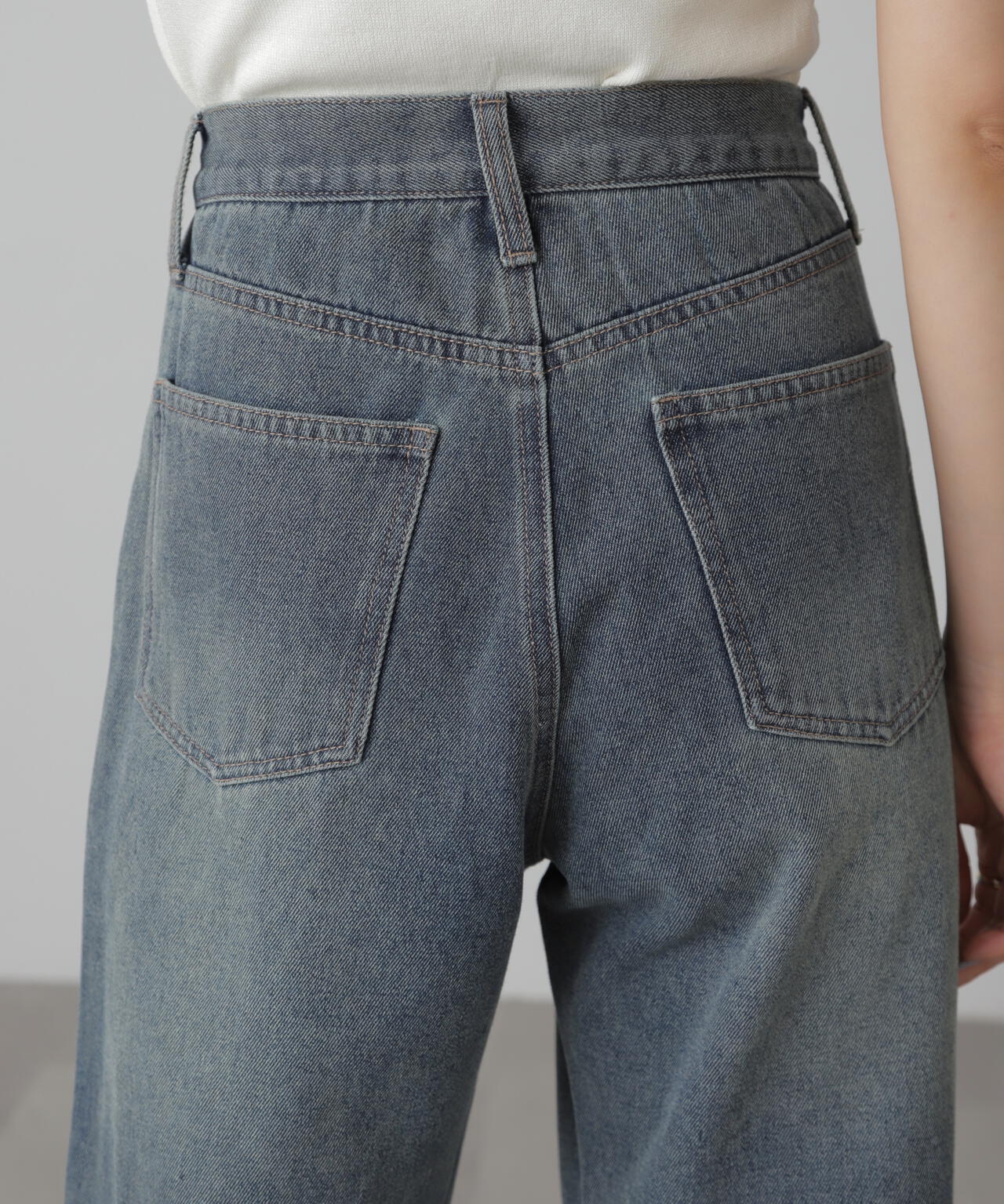 063b70f9-a52c-56b6-864c-4b658504a484_Image