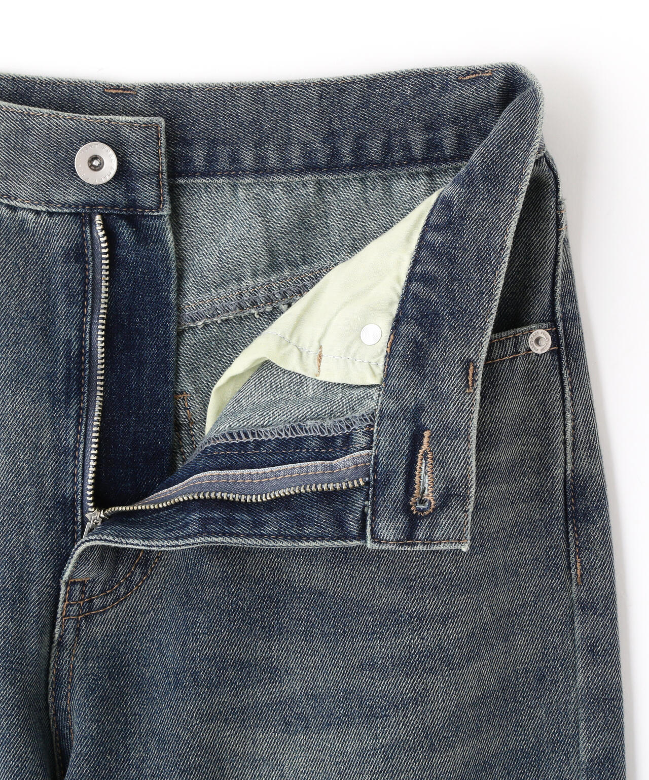 fefdc393-5529-5f46-b977-982d81350363_Image