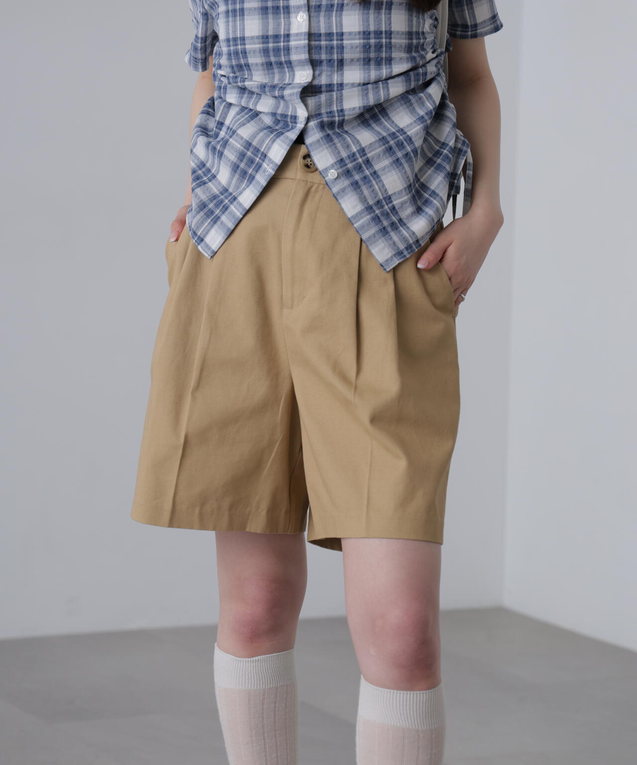 チノショートパンツ