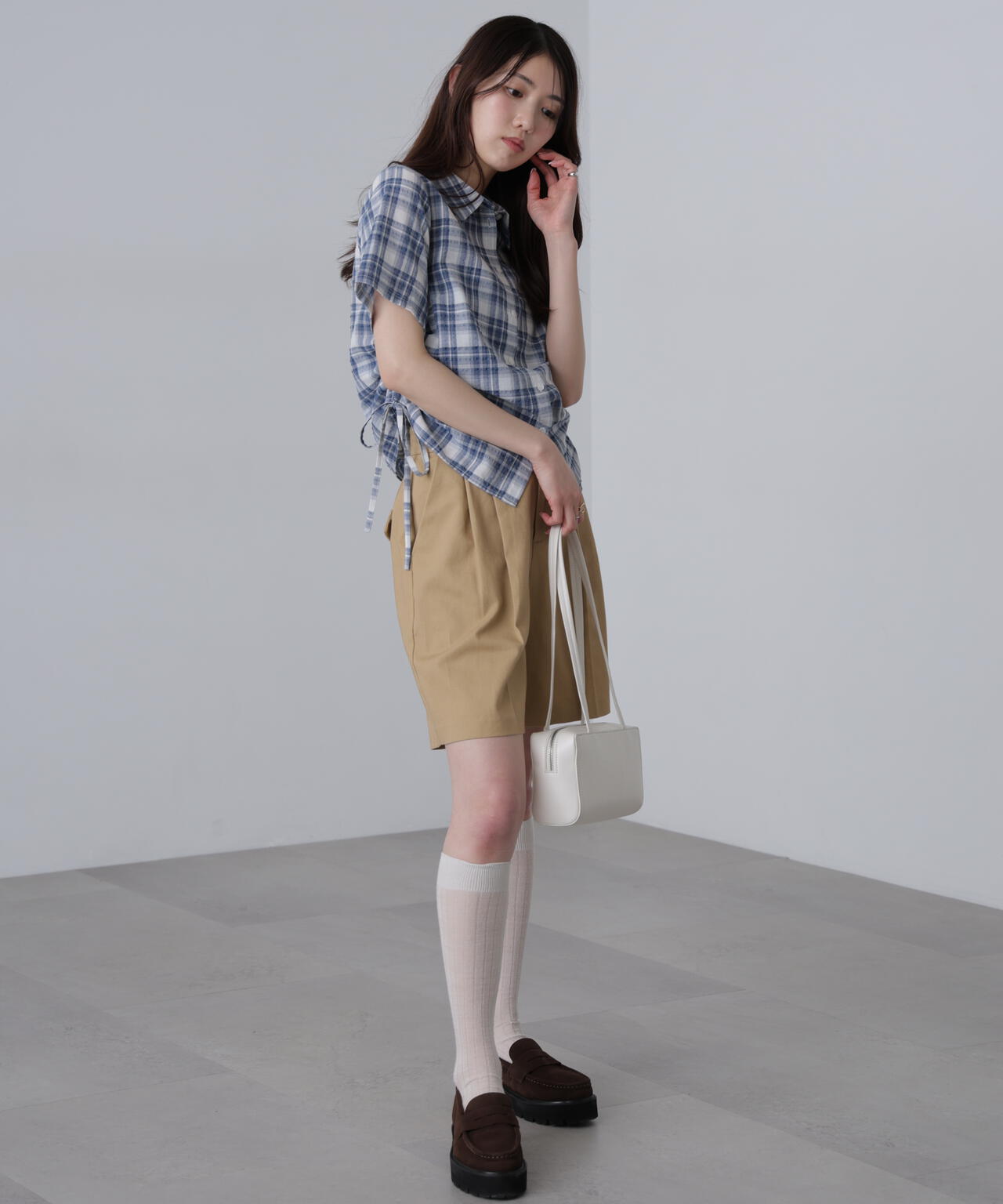 チノショートパンツ
