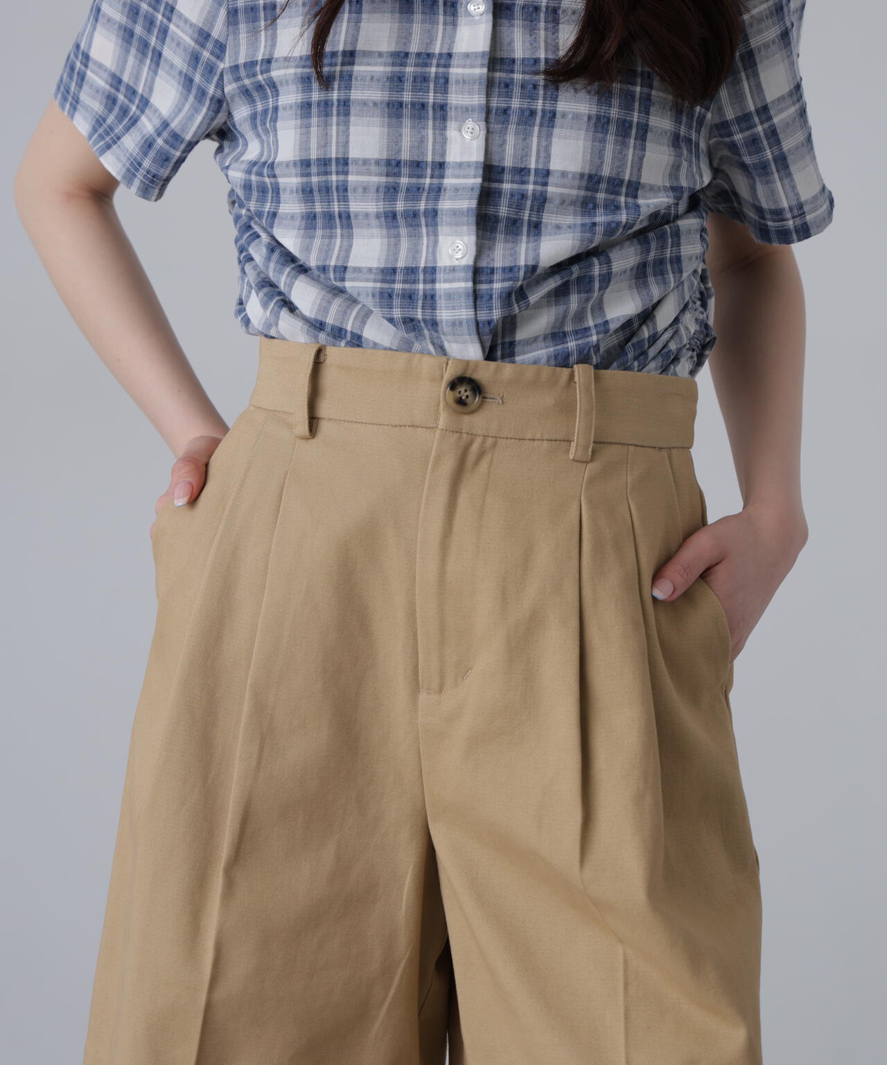 チノショートパンツ