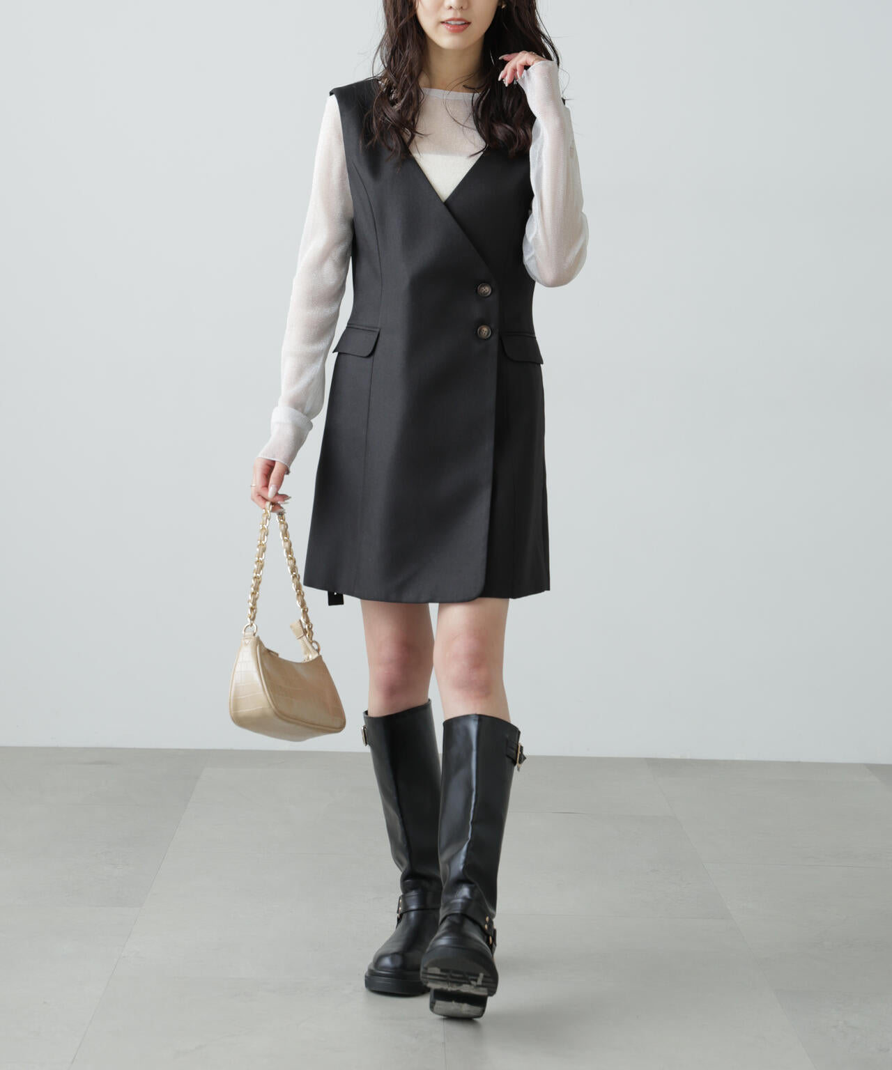 b1e65089-50e4-5aeb-b1bf-38164c83f35a_Image