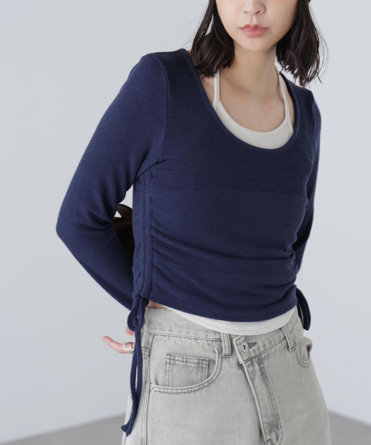 ホルターネックレイヤードサイドドロストカットソー