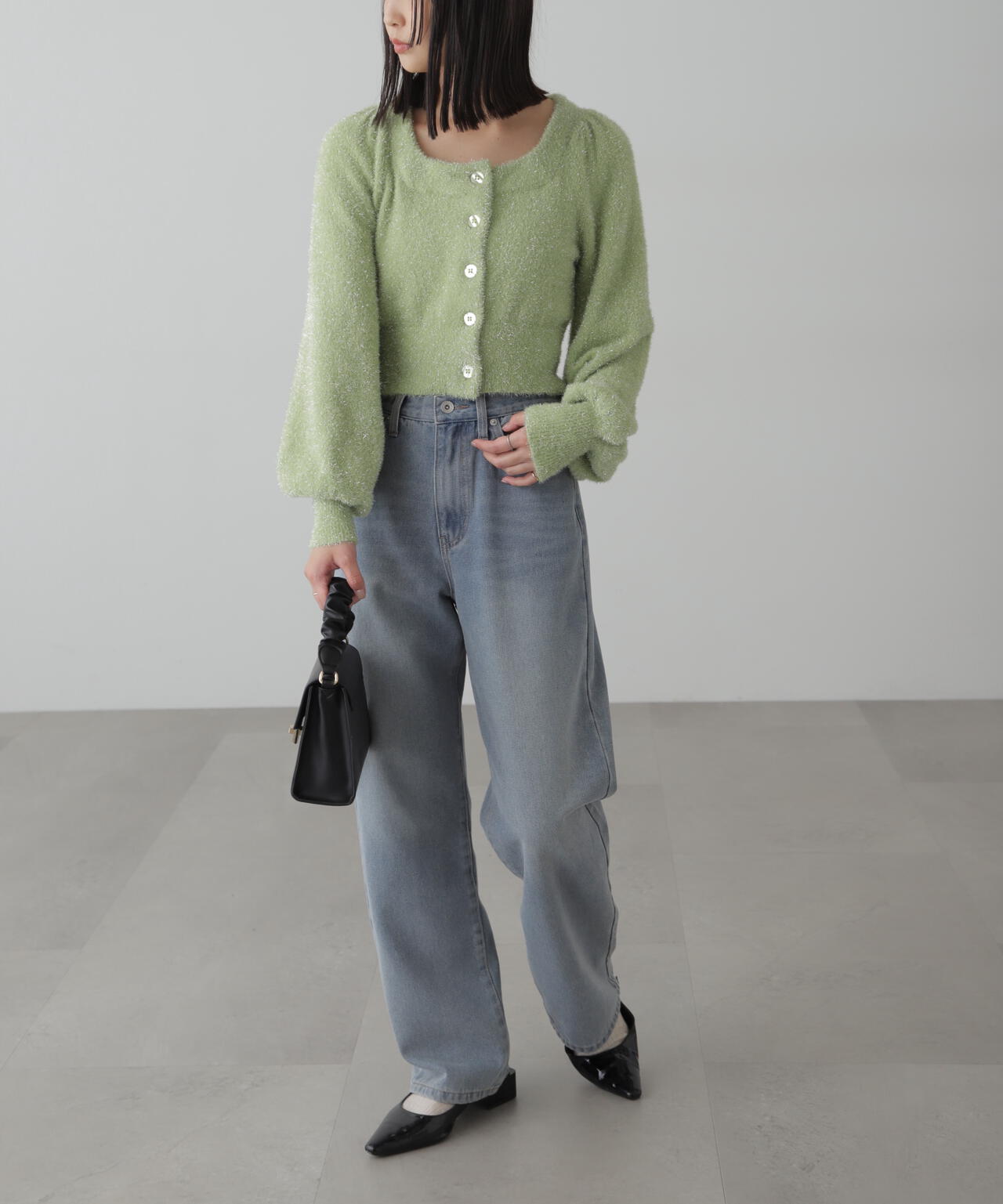 ad5cf8d9-1aed-55b7-a8a7-cb2acc5c8be1_Image