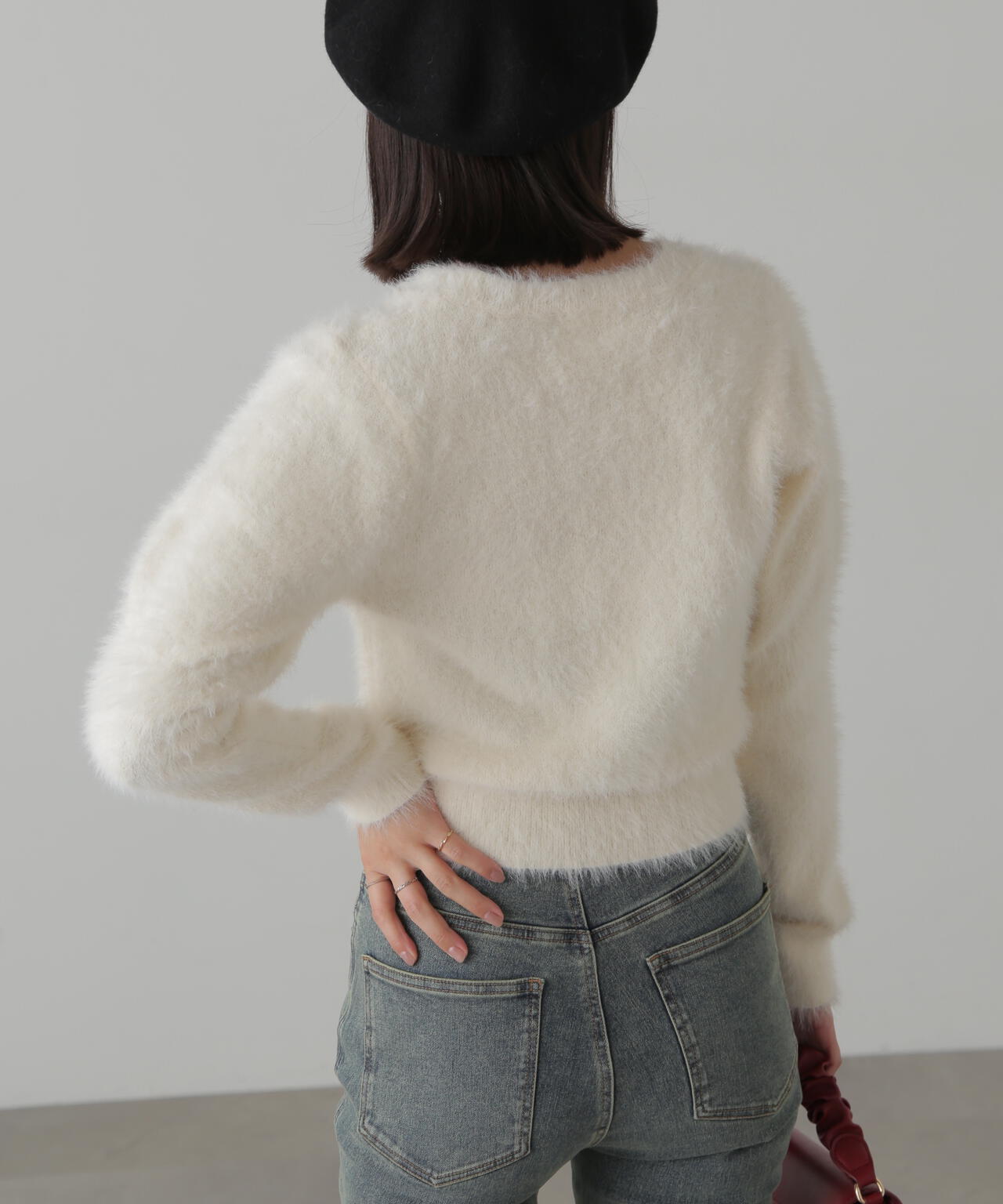 8b56d958-777b-55df-8d28-4268e9a7ebd3_Image