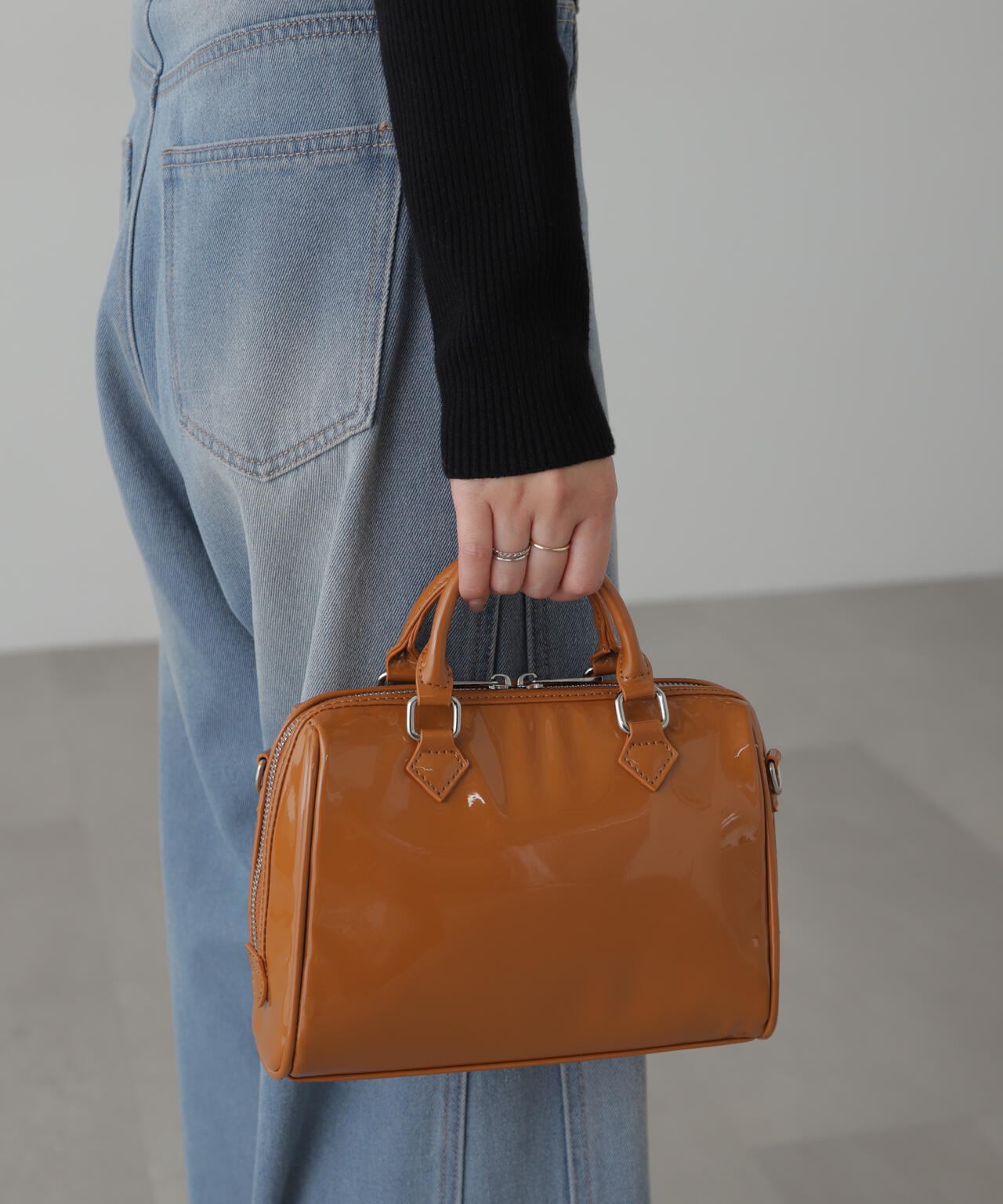 エナメルミニボストンバッグ