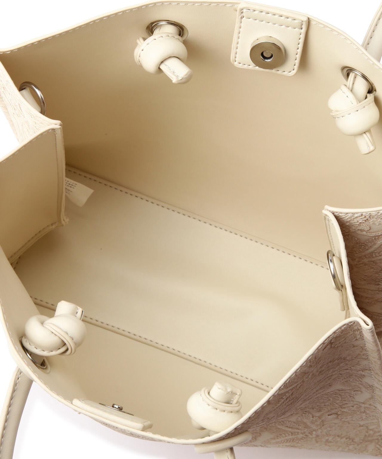 ab82029a-05b2-5afb-aea6-e779184cf14f_Image