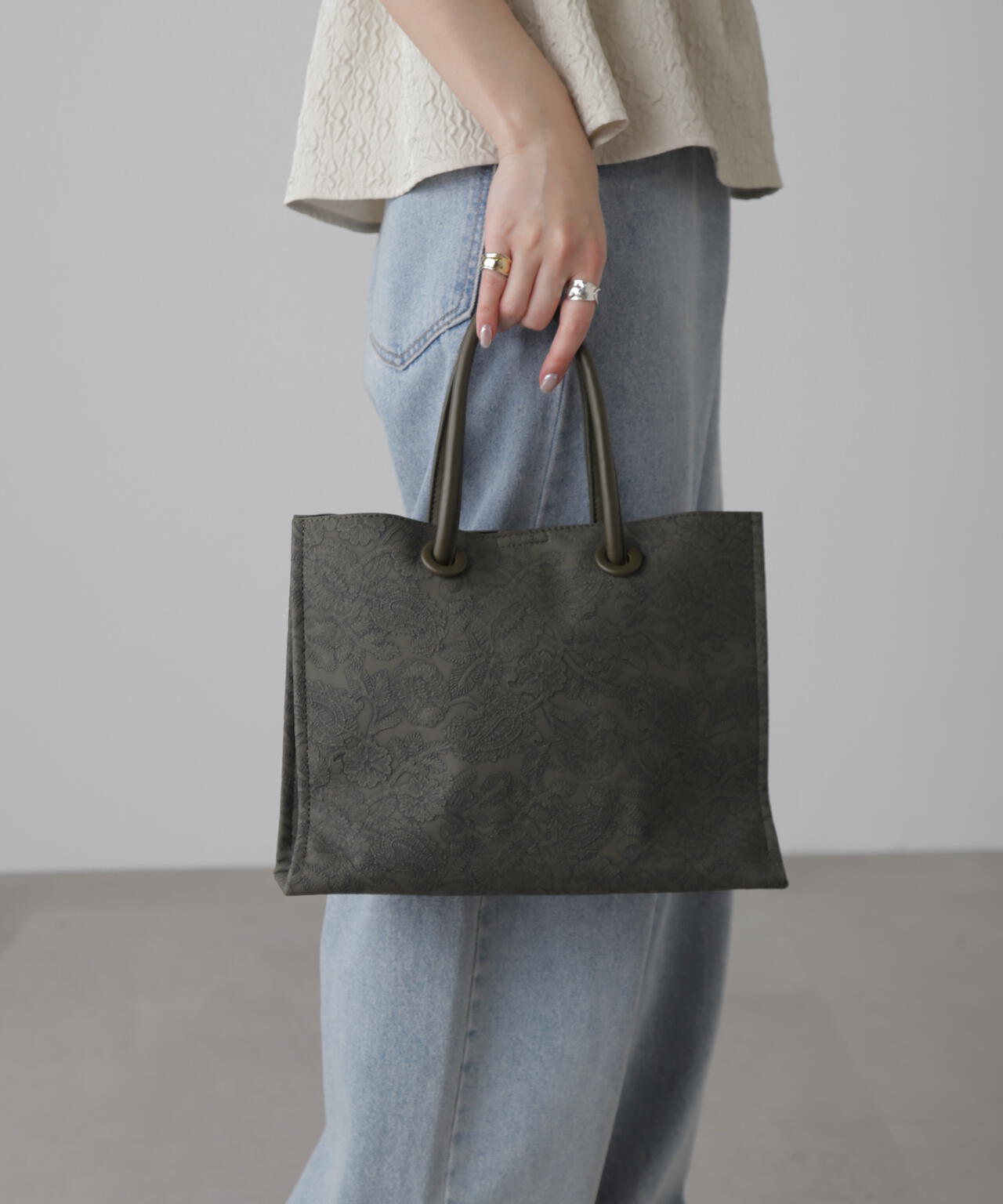 18ca8f12-4513-50c5-ad28-1c5bbf2e9079_Image