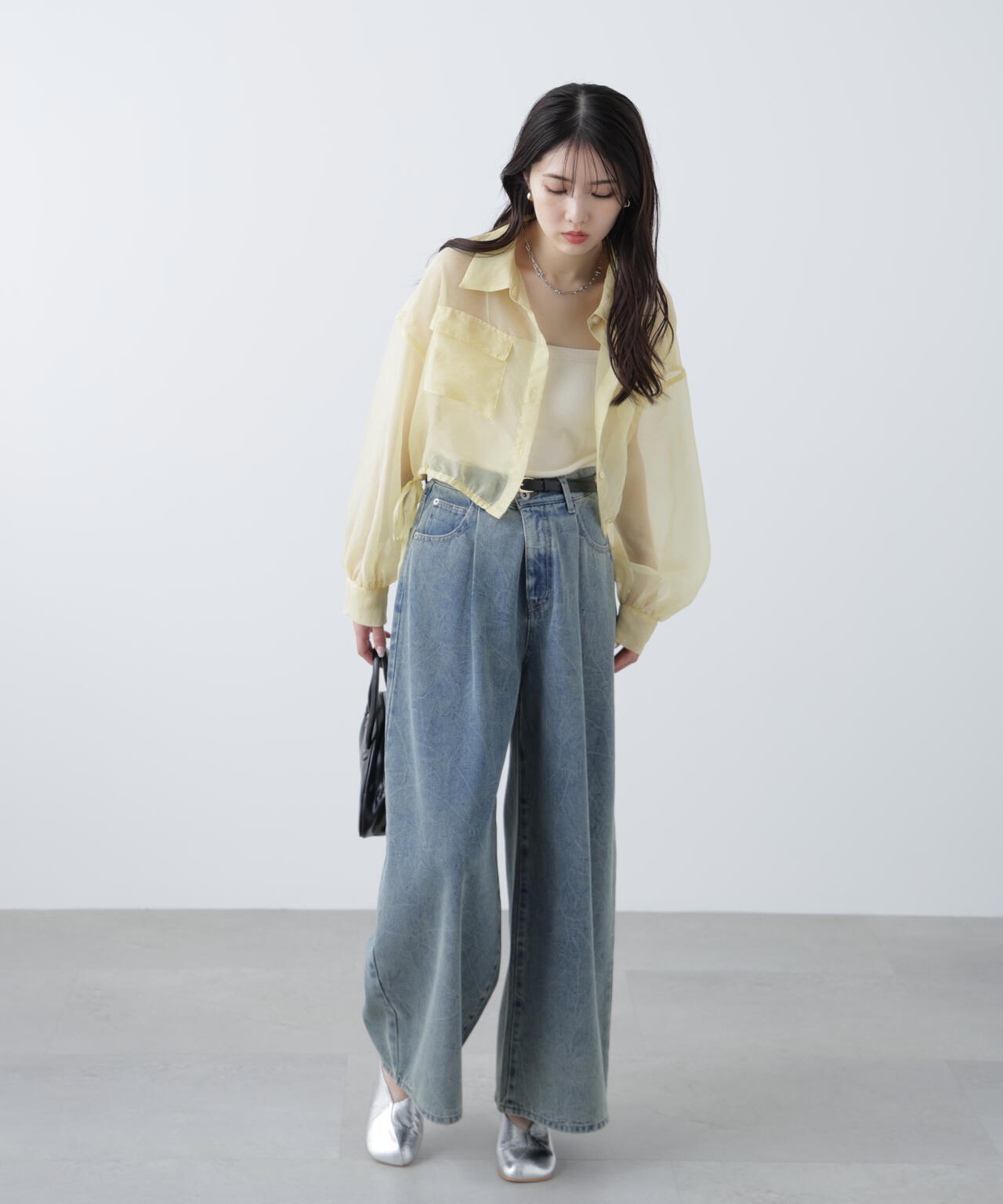 裾ドロストショート丈シアーシャツ