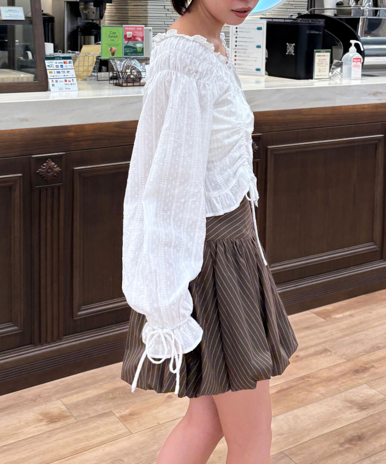 ドロストリボン長袖ブラウス