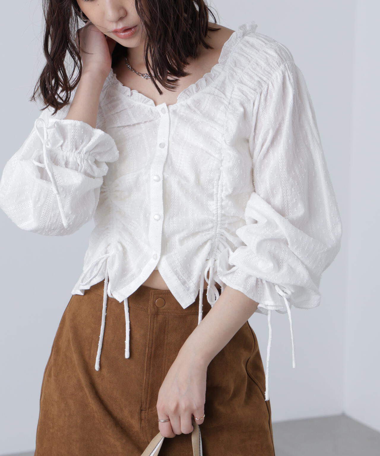 ドロストリボン長袖ブラウス