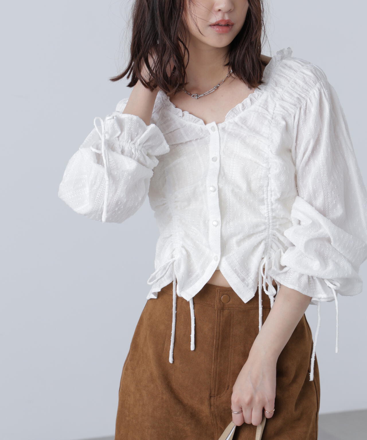 ドロストリボン長袖ブラウス