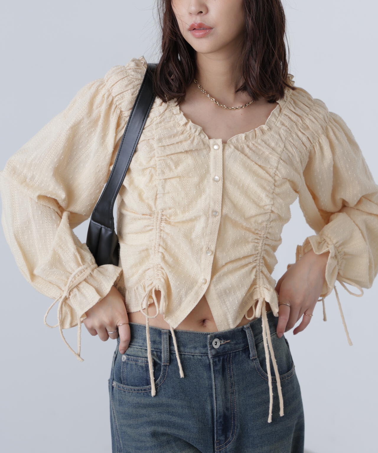 ドロストリボン長袖ブラウス