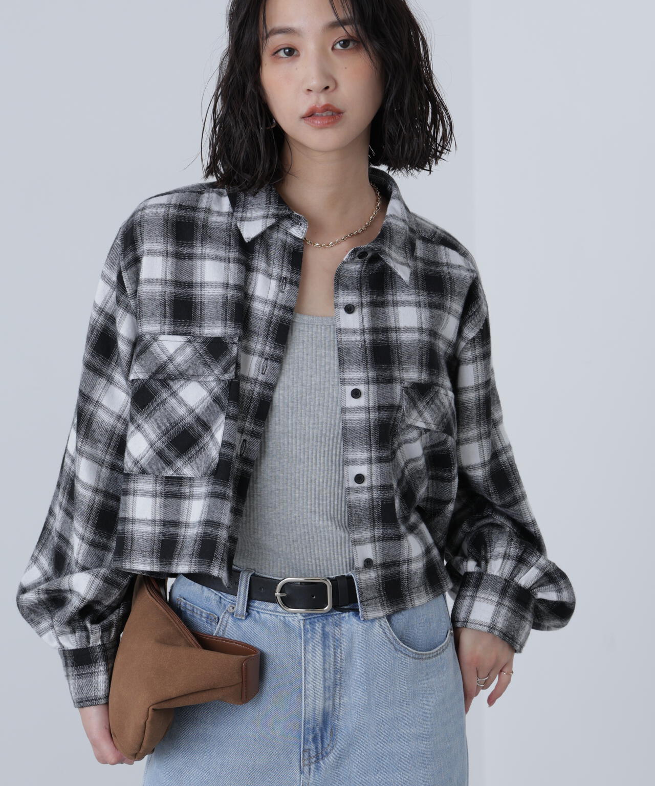 ビッグポケットショート丈シャツ