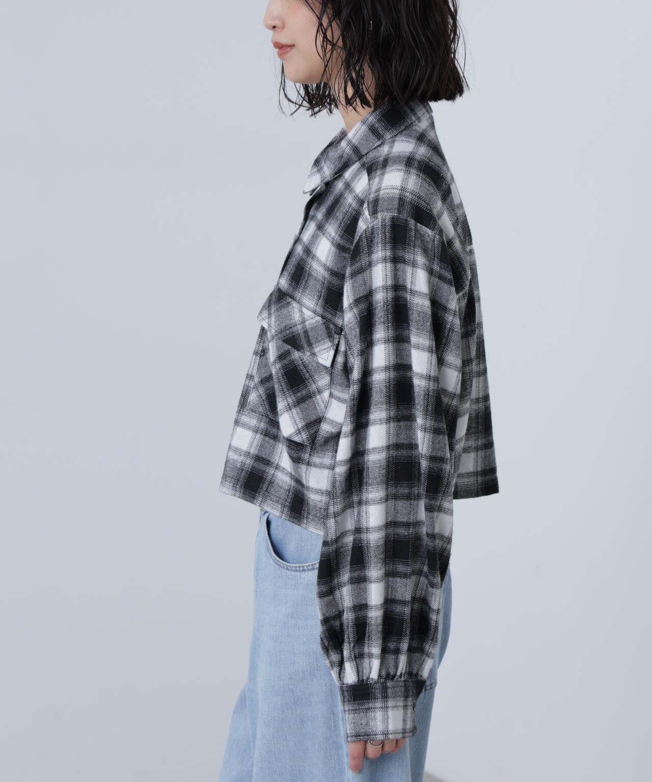 ビッグポケットショート丈シャツ