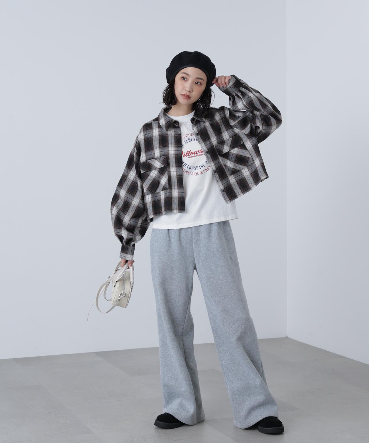 ビッグポケットショート丈シャツ