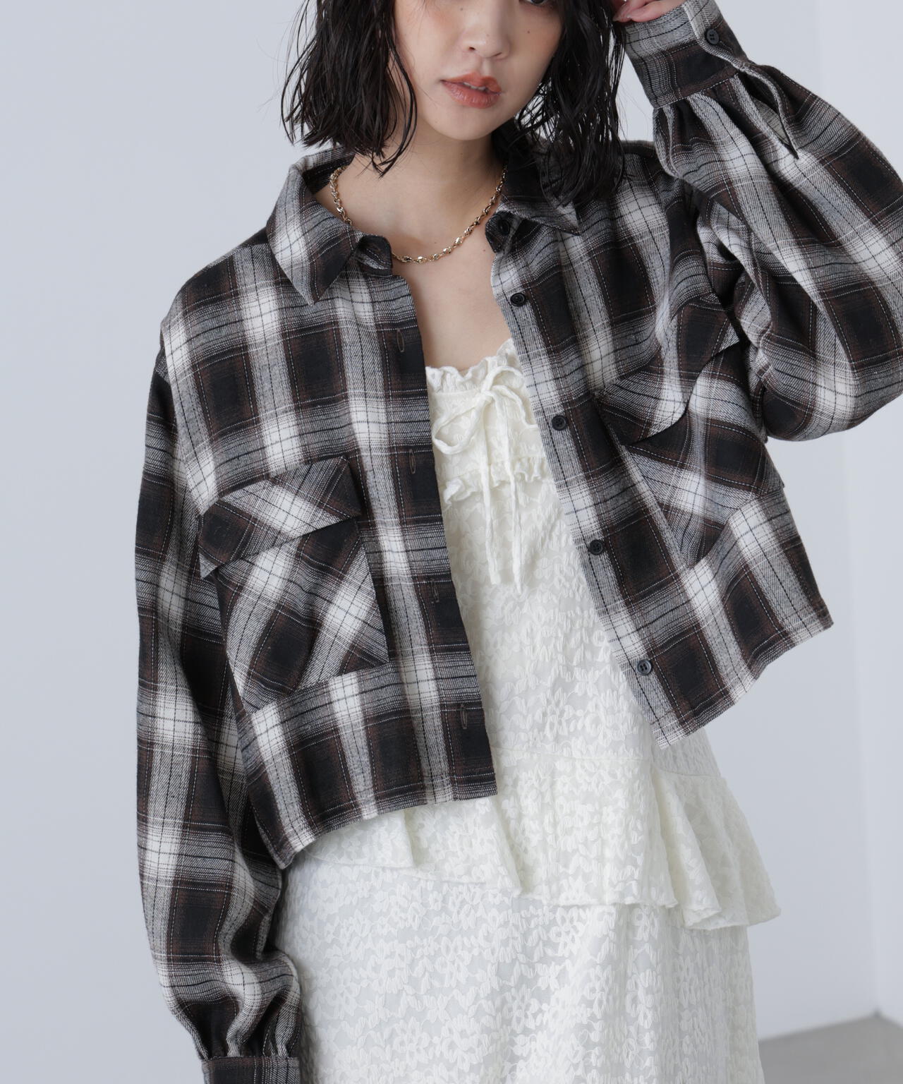 ビッグポケットショート丈シャツ