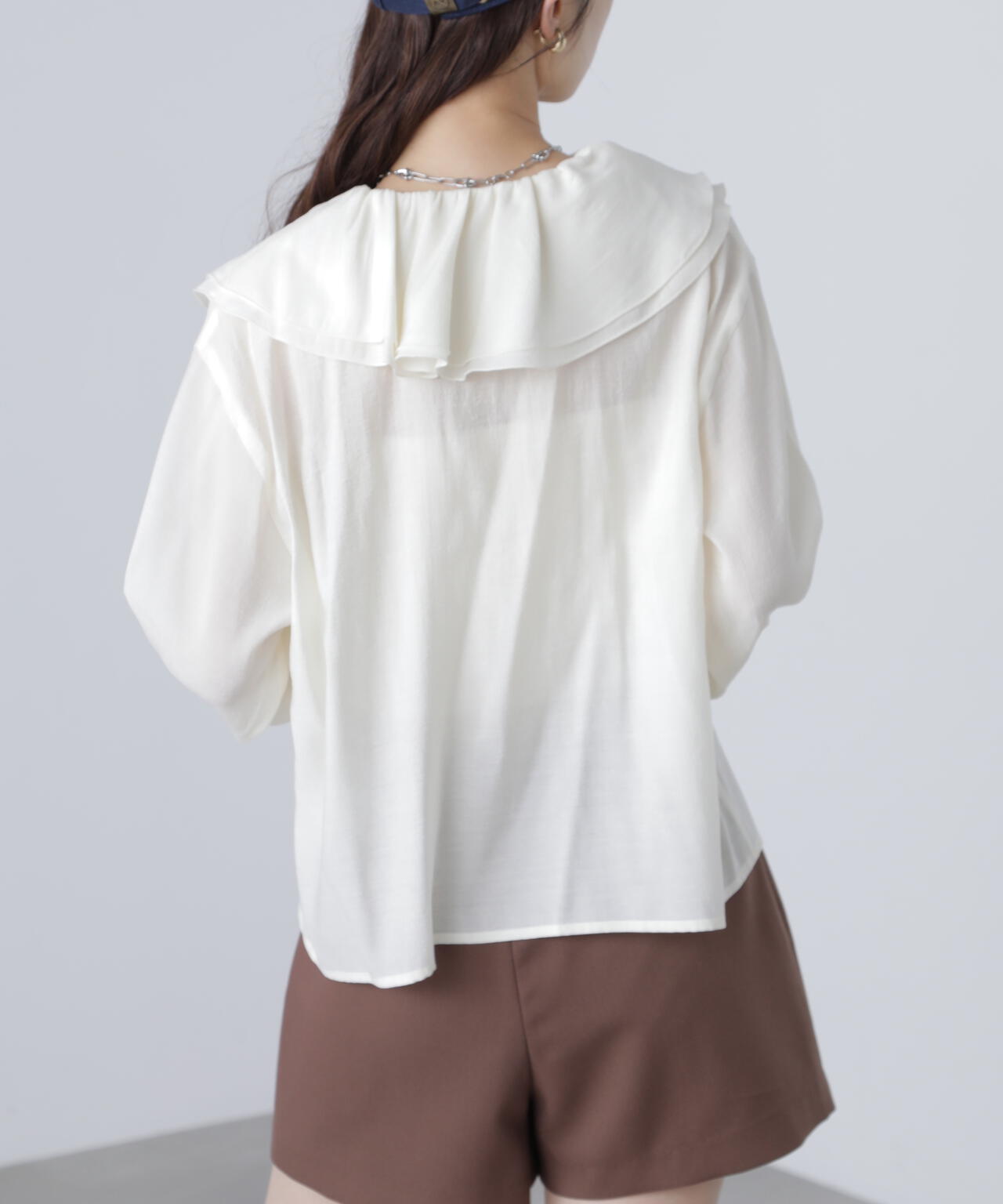 ダブルラッフルフリルブラウス