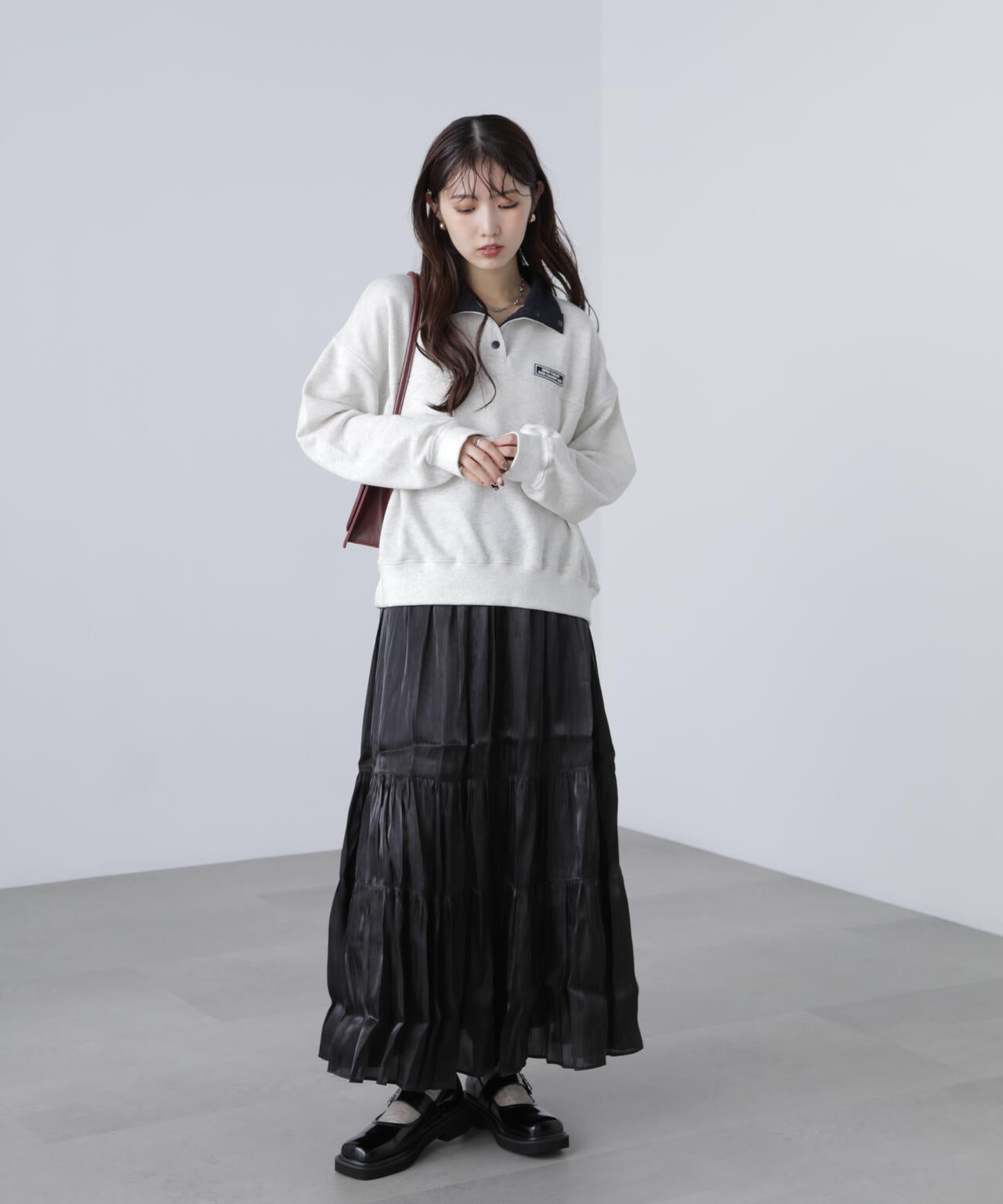 シャイニーティアードスカート