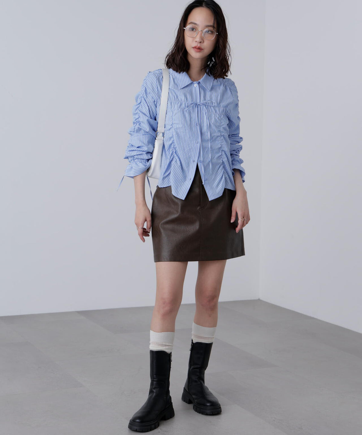 合皮ミニスカート