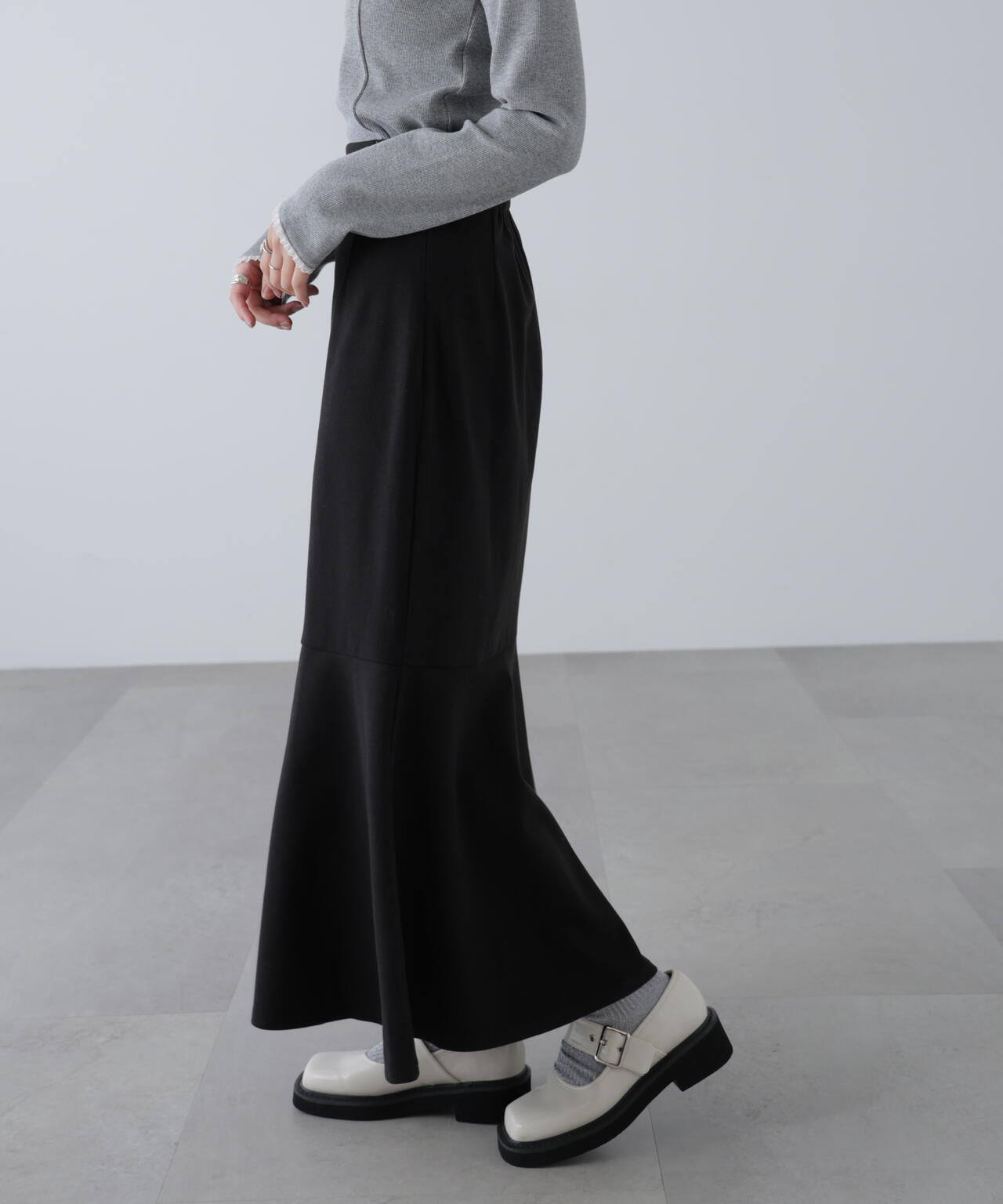 起毛ストレッチマーメイドスカート