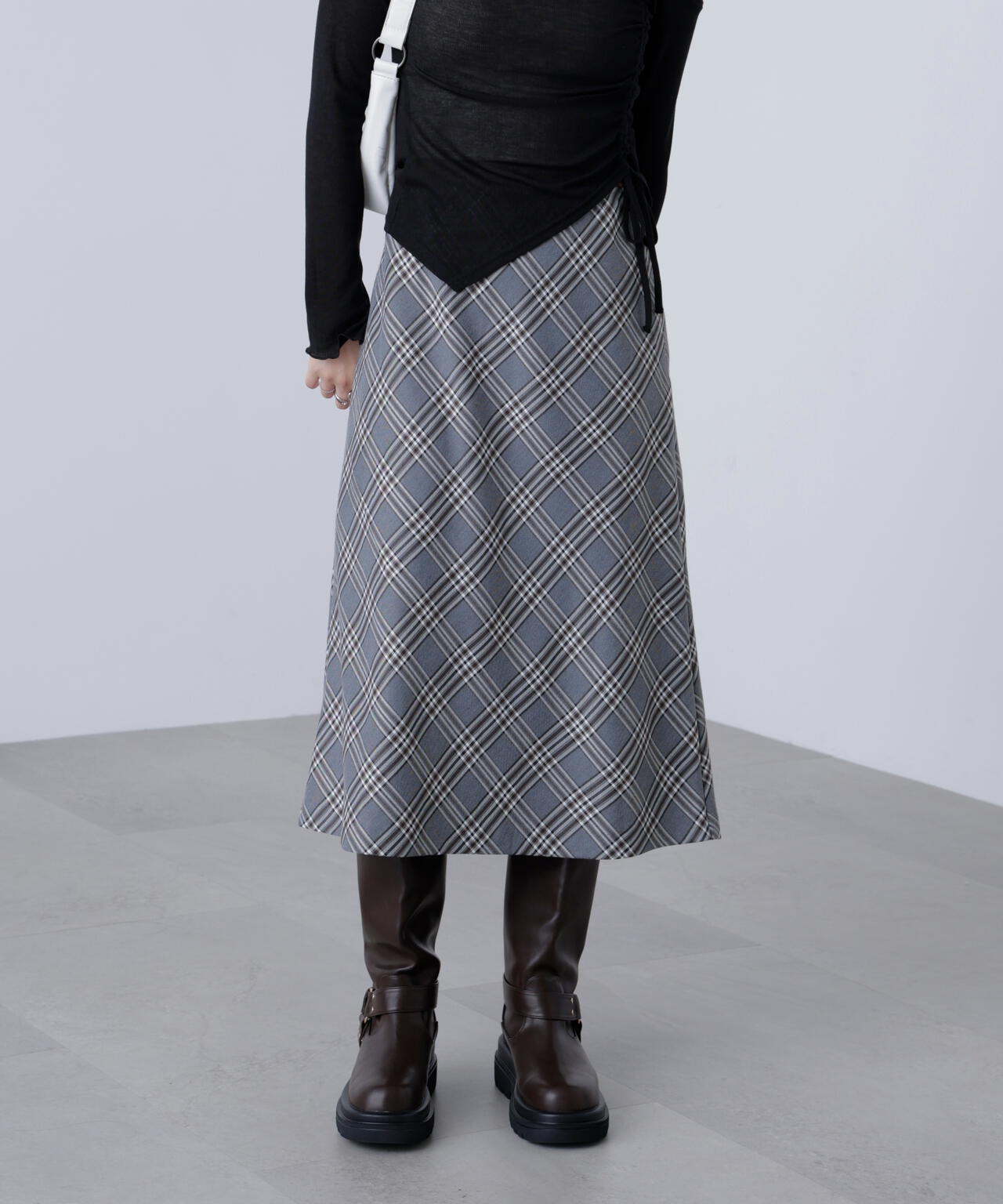 バイアスミディチェックスカート