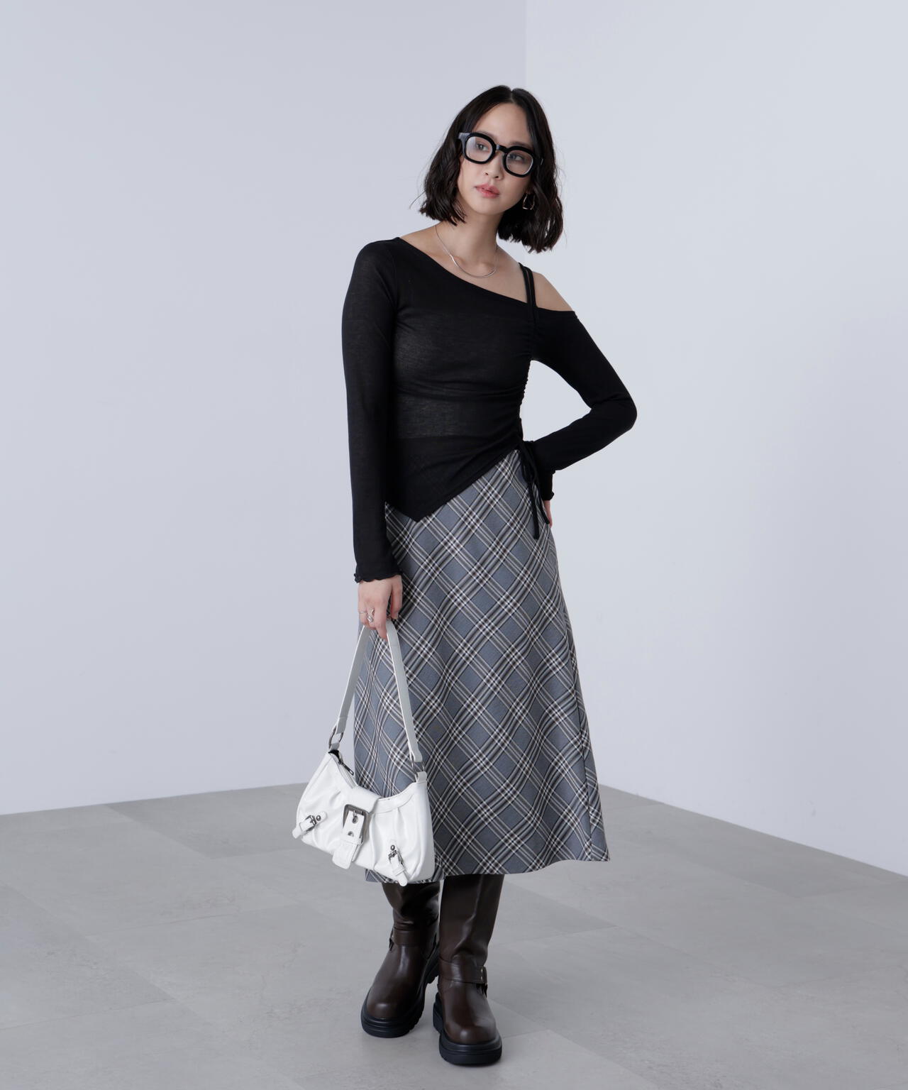 バイアスミディチェックスカート