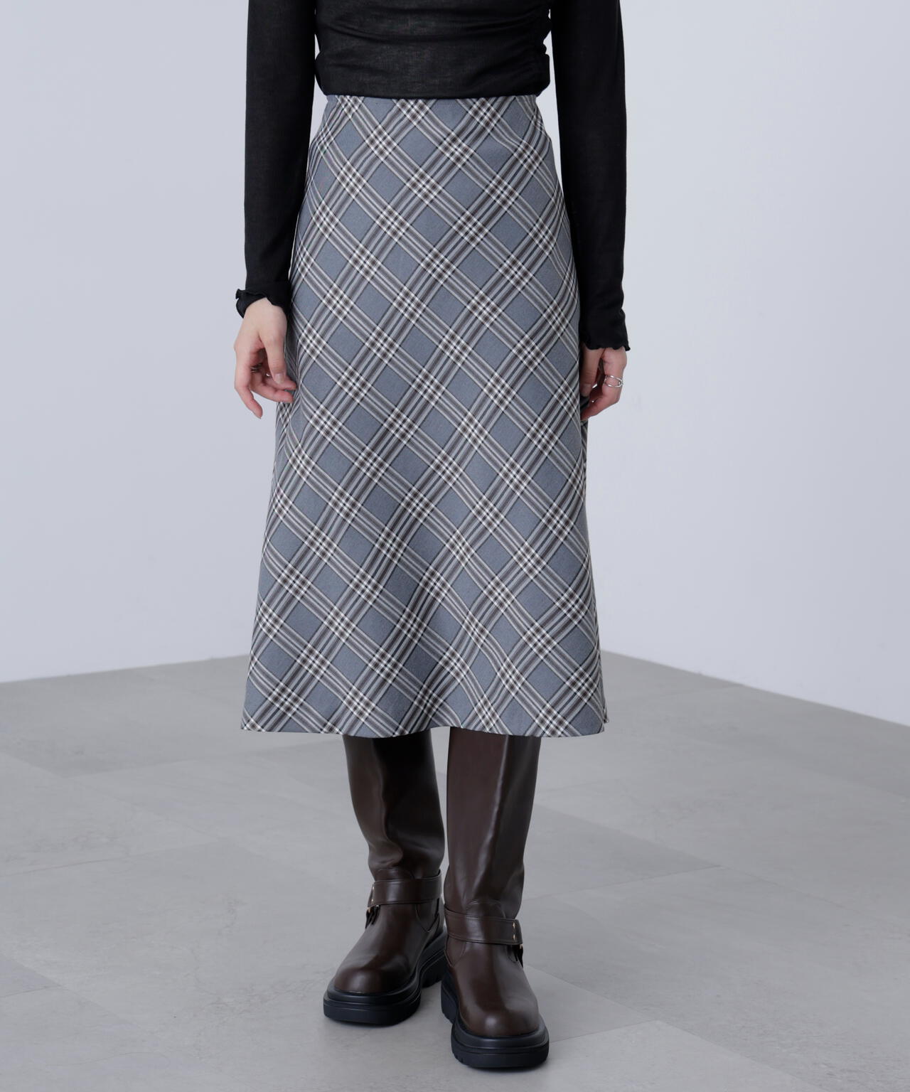 バイアスミディチェックスカート