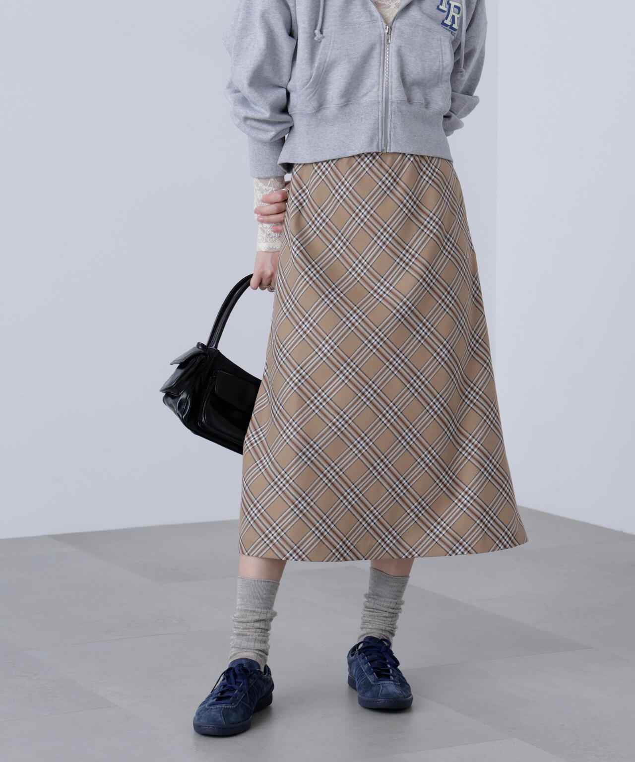 バイアスミディチェックスカート