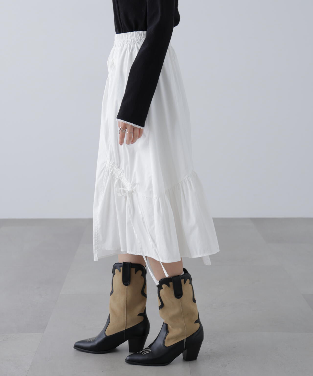 アシメドロストリボンミディスカート