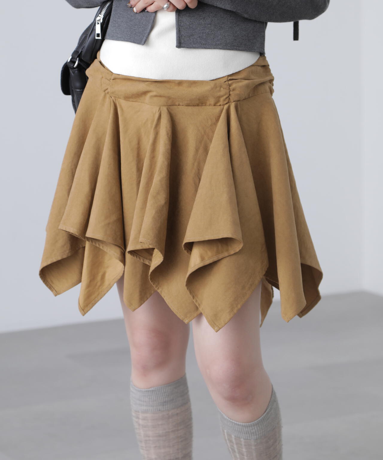 イレヘムギャザーミニスカート