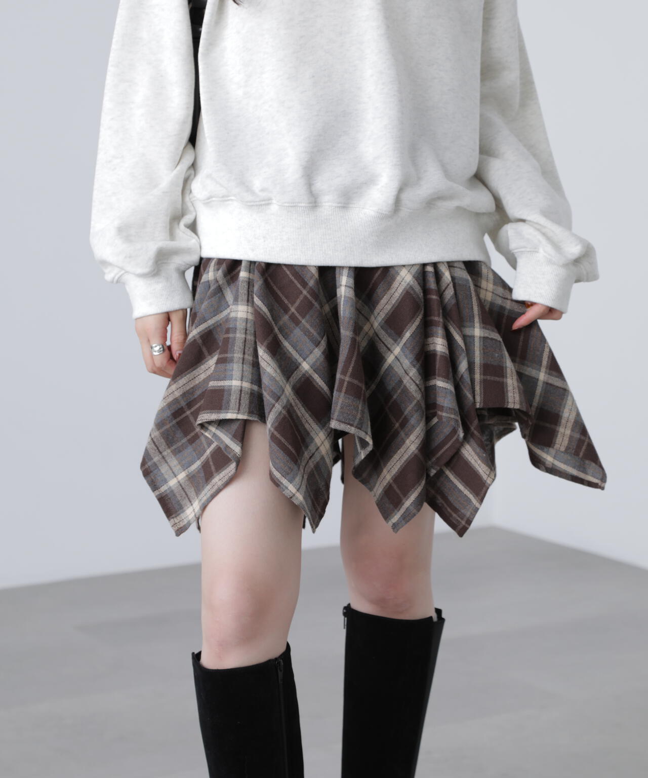 イレヘムギャザーミニスカート