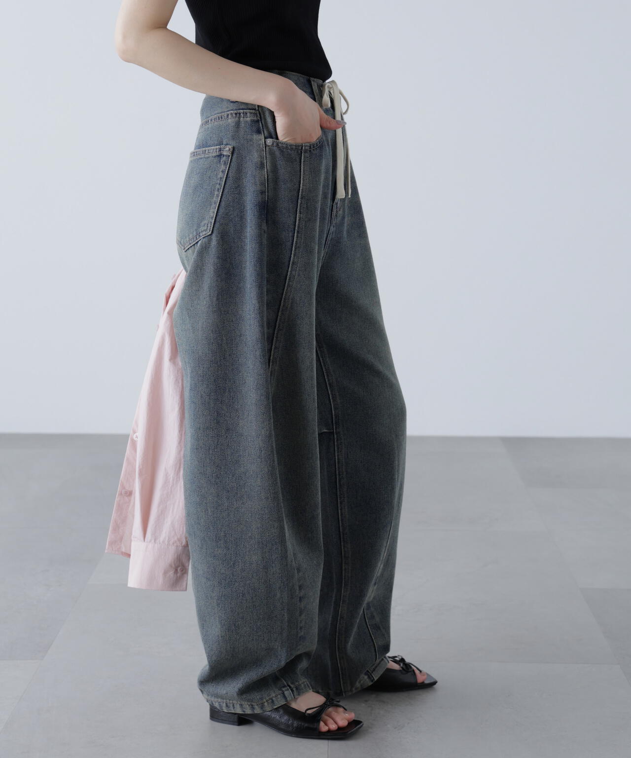 ドロストバレルレッグデニムパンツ