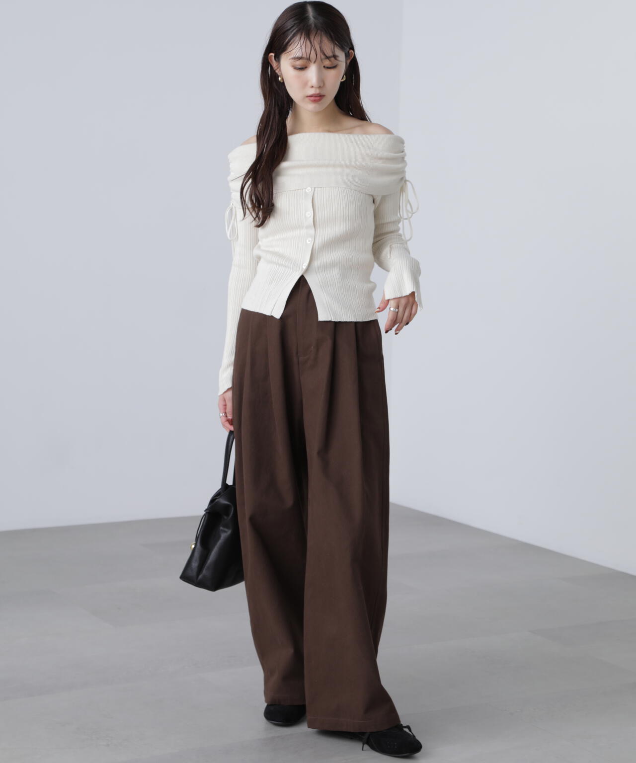 微起毛ツータックボリュームパンツ