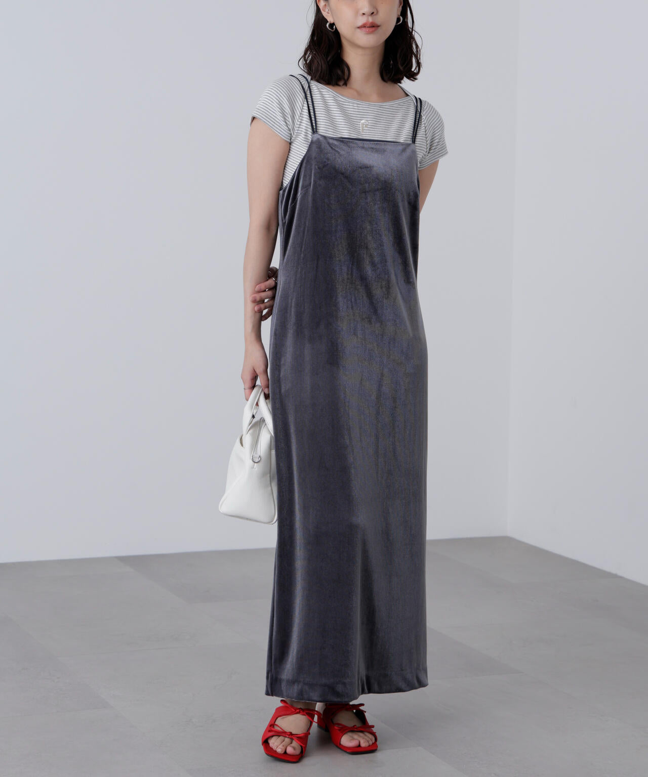 2ストラップベロアキャミワンピース