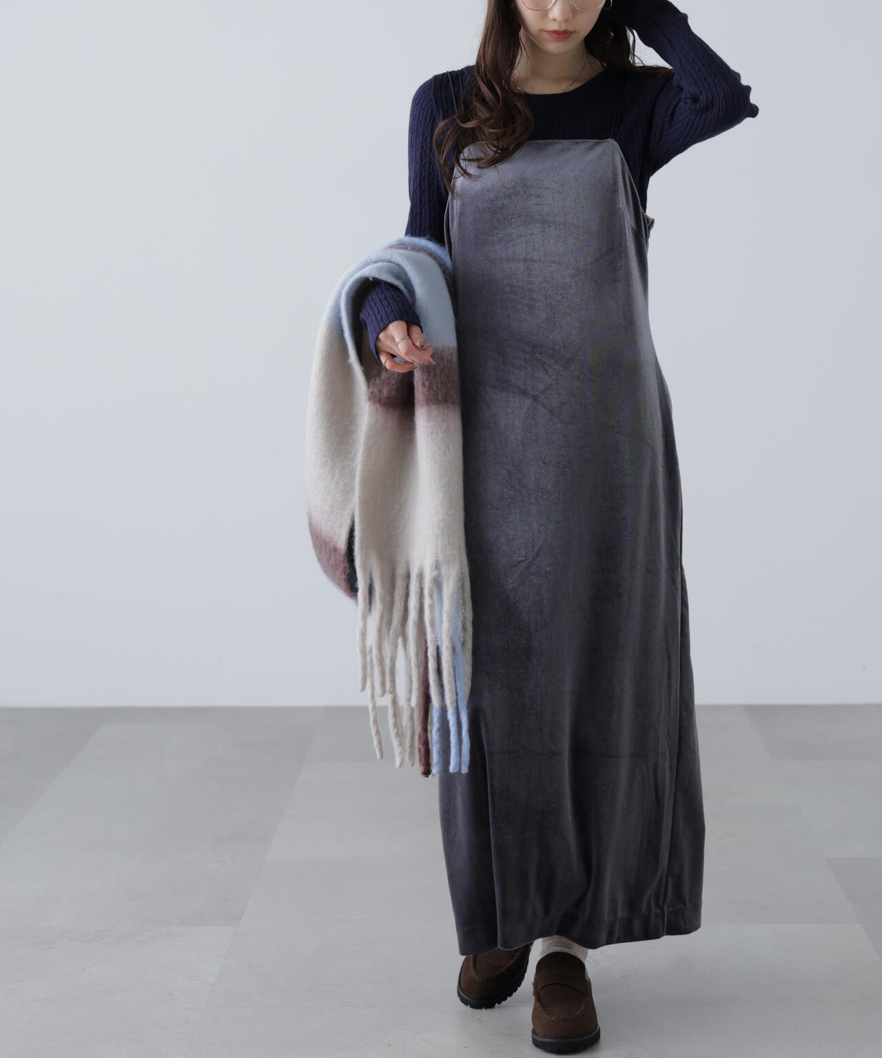 2ストラップベロアキャミワンピース