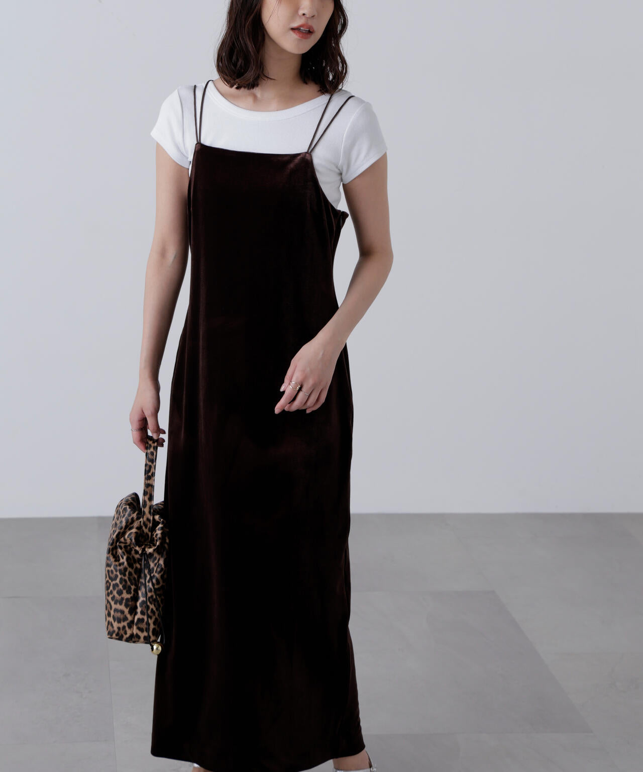 2ストラップベロアキャミワンピース