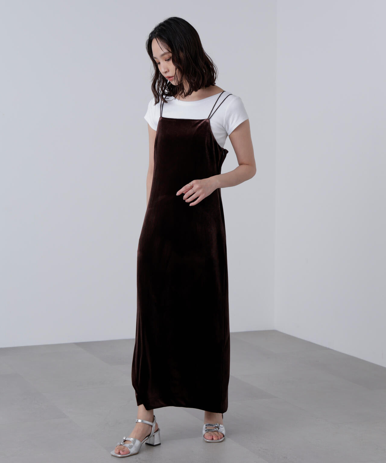 2ストラップベロアキャミワンピース