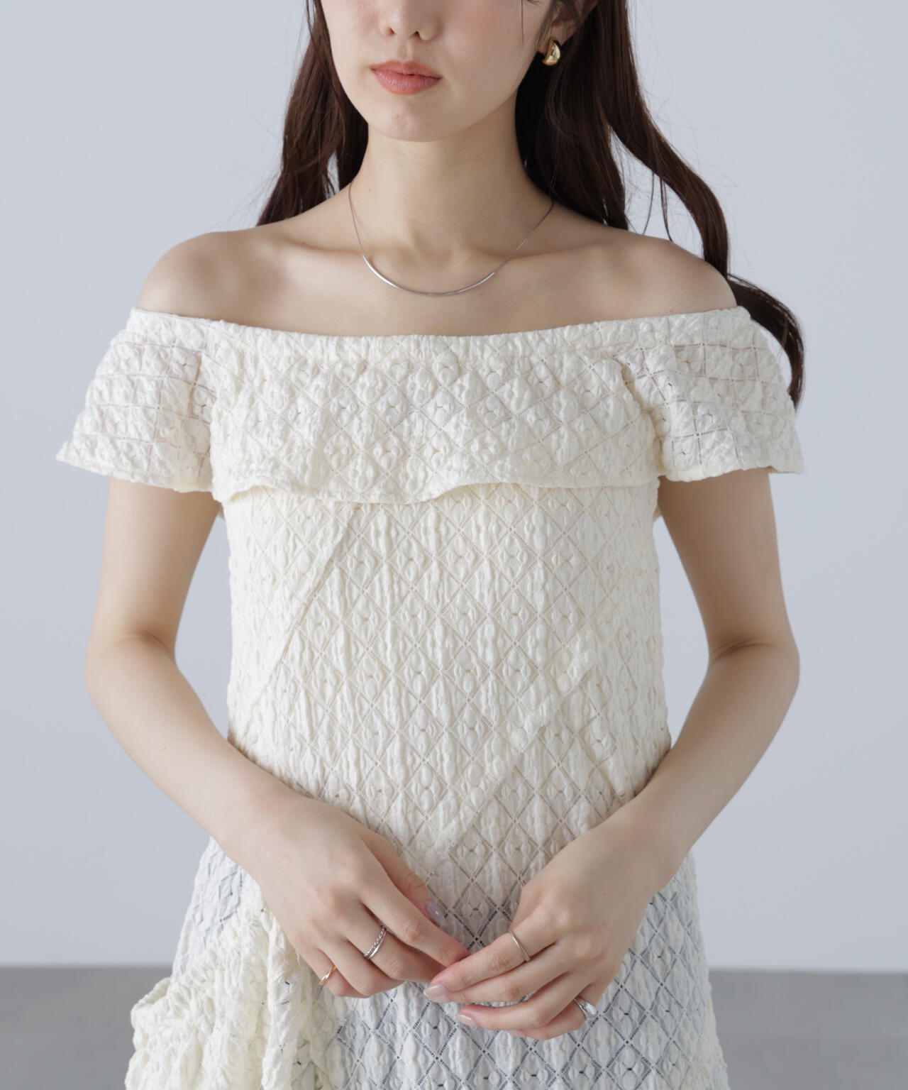 イレヘムオフショルミニワンピース