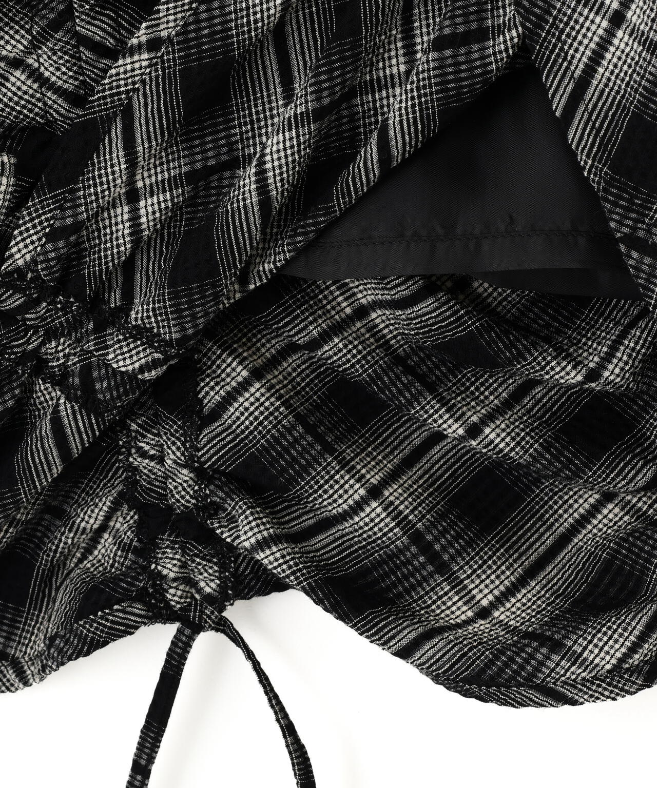 シャーリングドロストリボンチェックミニワンピース