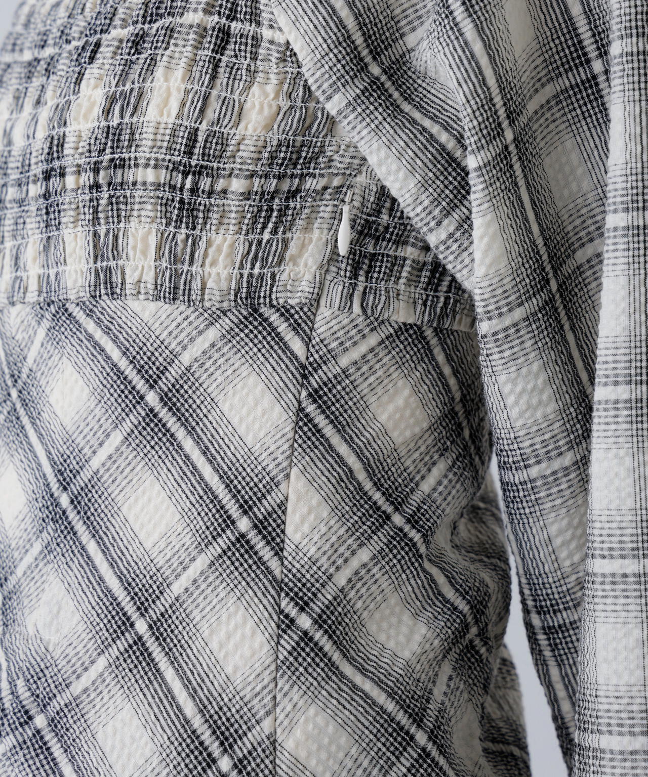 シャーリングドロストリボンチェックミニワンピース