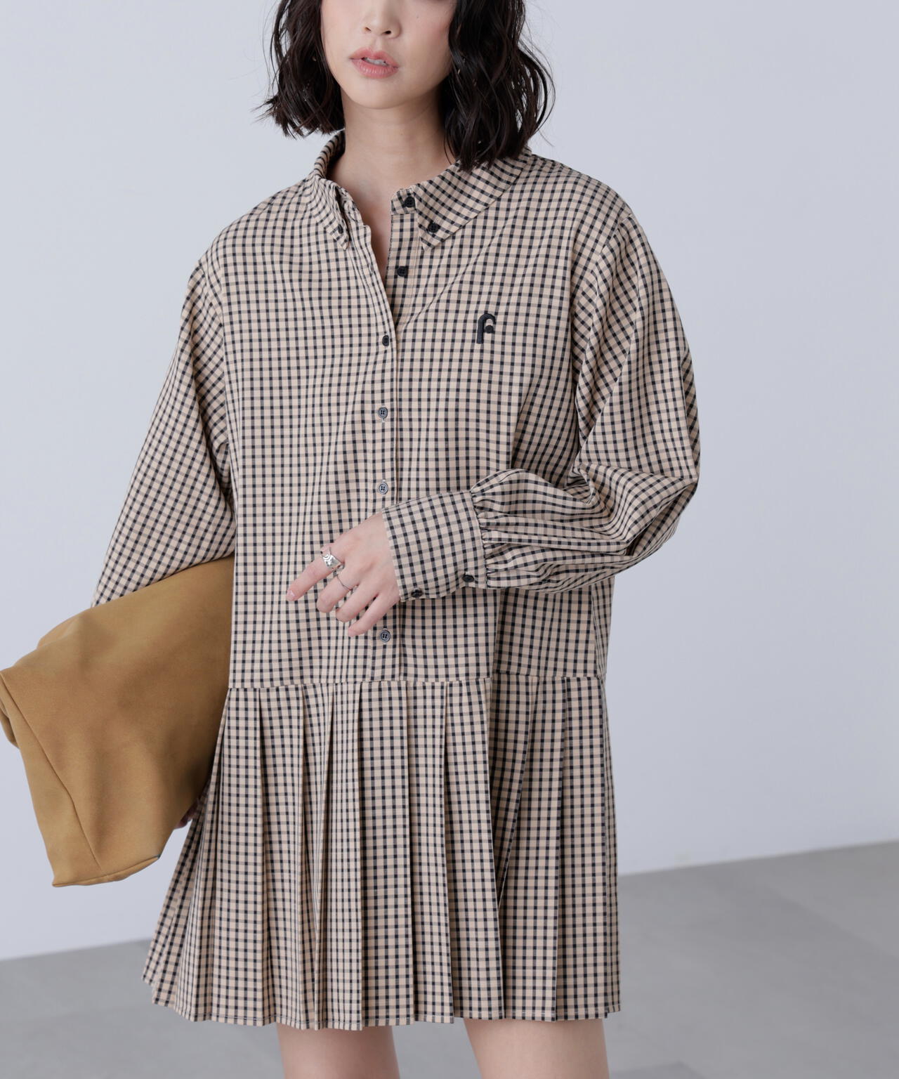 プリーツシャツロングスリーブミニワンピース